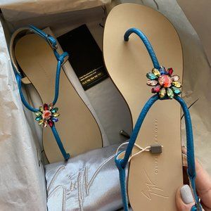 GIUSEPPE ZANOTTI  Crystal sandal Sz 36 $650 NEW